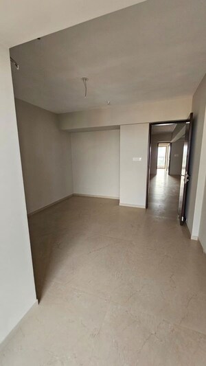 Room in 6 BHK Apartment at SSD Group Sai Miracle, Pimple Saudagar – for Sale