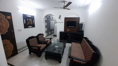 4 BHK + Extra Room Builder Floor For Rent in Chanakyapuri