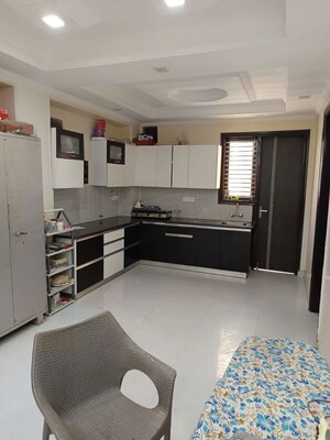 Kitchen in 2 BHK Builder Floor at Sector 45 – for Rent