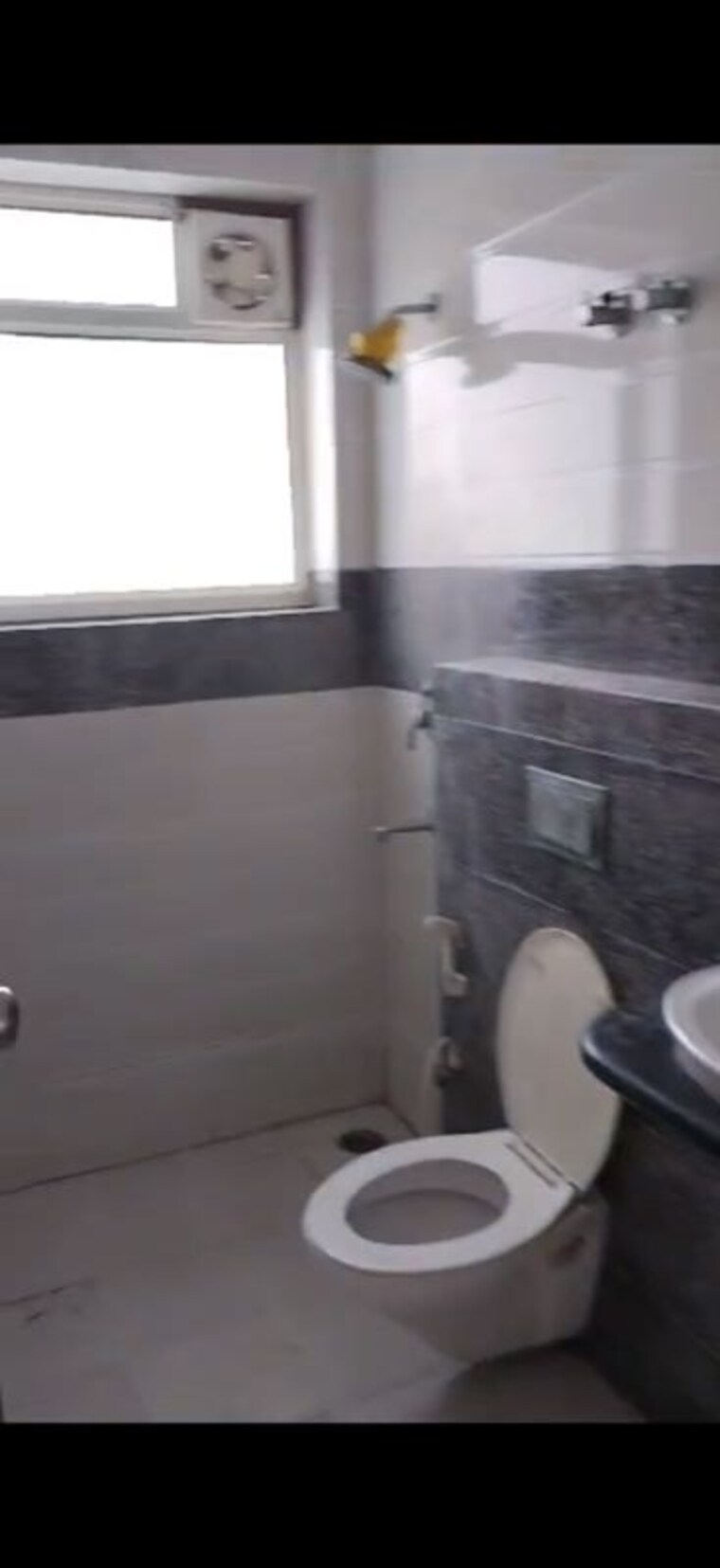 Bathroom, chaitanya vihar 1 Bedroom 750 Sq.Ft. Apartment In Chaitanya Vihar Vrindavan 10383855