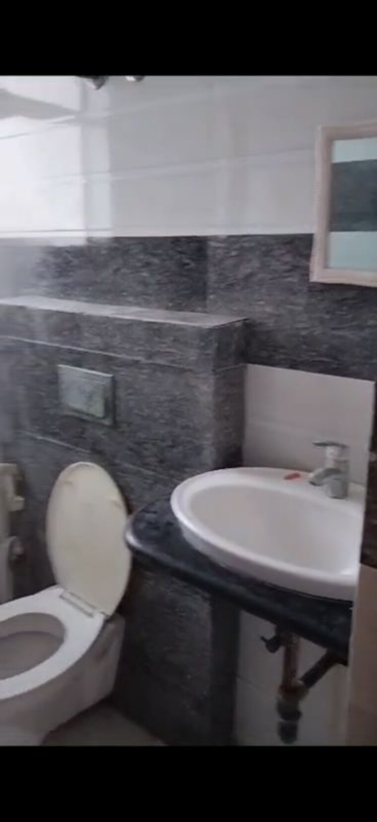 Bathroom, chaitanya vihar 1 Bedroom 750 Sq.Ft. Apartment In Chaitanya Vihar Vrindavan 10383855