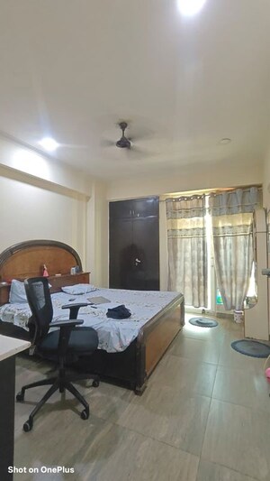Team Area in 2.5 BHK Apartment at Gaur City 2 - 11th Avenue, Sector 16c Greater Noida – for Rent