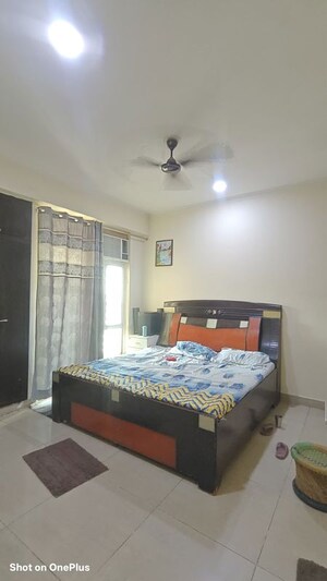 Bedroom in 2.5 BHK Apartment at Gaur City 2 - 11th Avenue, Sector 16c Greater Noida – for Rent