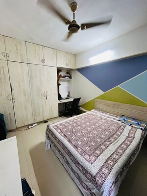 Master Bedroom in 3 BHK Apartment at B U Bhandari Indrashri, Dahanukar Colony – for Rent
