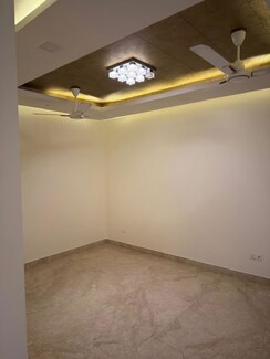 4 BHK + Extra Room Builder Floor For Rent in Chanakyapuri