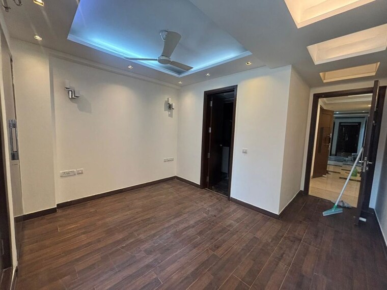 Room, greater kailash i 3 Bedroom 1872 Sq.Ft. Builder Floor In Greater Kailash I Delhi 10384010