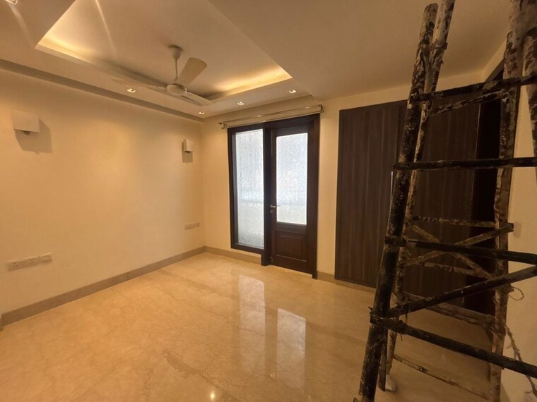 Room, greater kailash i 3 Bedroom 1872 Sq.Ft. Builder Floor In Greater Kailash I Delhi 10384010