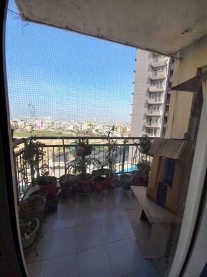 Balcony in 2.5 BHK Apartment at ILD Greens, Sector 37c – for Rent