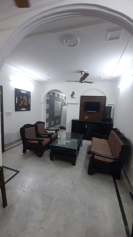 4 BHK + Extra Room Builder Floor For Rent in Chanakyapuri