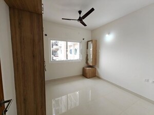 Room in 3 BHK Apartment at Prestige Primrose Hills, Banashankari 6th Stage – for Rent