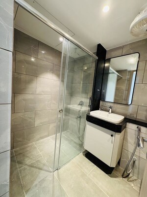 Bathroom in 4 BHK Apartment at Rustomjee Crown, Prabhadevi – for Rent