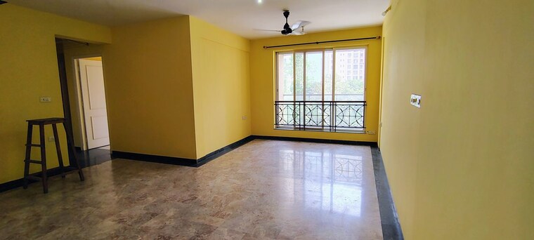 Living Room, hiranandani-estate-avon 3 Bedroom 1100 Sq.Ft. Apartment In Ghodbunder Road Thane 10383193