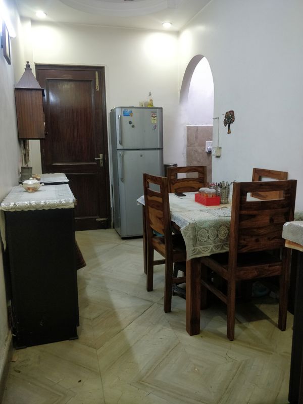 3 BHK + Extra Room Builder Floor For Rent in Chittaranjan Park