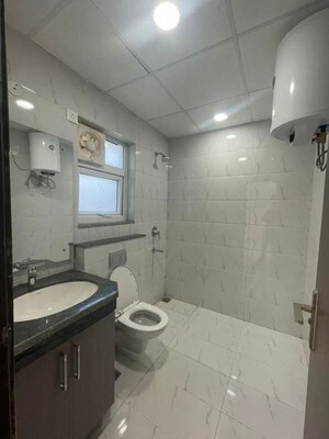 Bathroom in 3 BHK Builder Floor at BPTP Amstoria, Sector 102 – for Sale