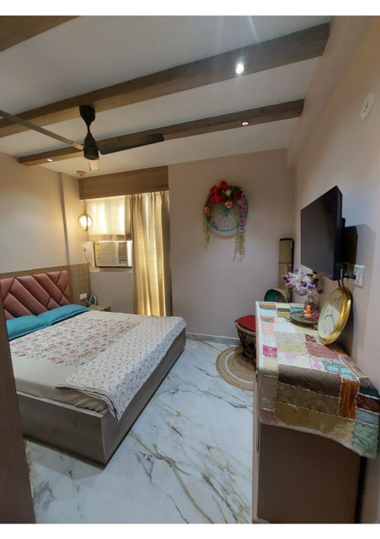 Bedroom, tulsiani-urban-woods 3 Bedroom 1600 Sq.Ft. Apartment In Sushant Golf City Lucknow 10384066