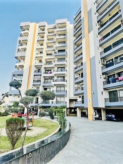 4 BHK + Study Room,Store Room Apartment For Sale in Ratan Galaxy