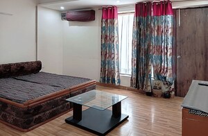 Bedroom in 3 BHK Builder Floor at Sector 57 – for Rent
