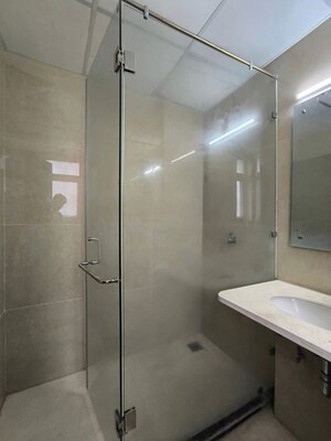 Bathroom in 3 BHK Builder Floor at BPTP Amstoria, Sector 102 – for Sale