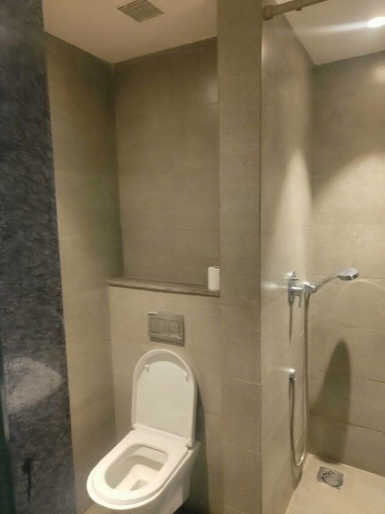 Bathroom, aipl-joy-street 1 Bedroom 687 Sq.Ft. Apartment In Sector 66 Gurgaon 10384098