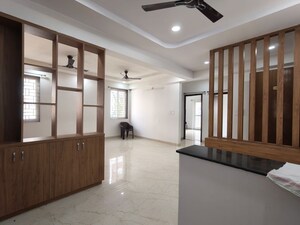 Room in 3 BHK Apartment at Raghavendra Colony – for Rent
