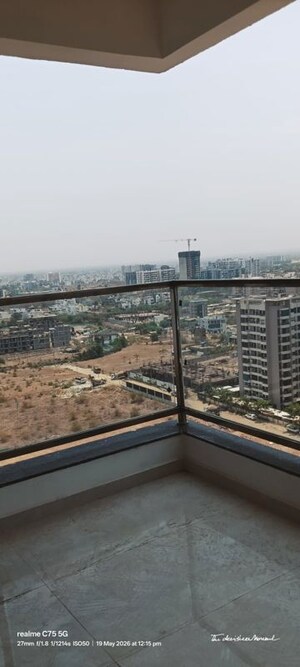 Balcony in 2 BHK Apartment at Civil Lines – for Rent