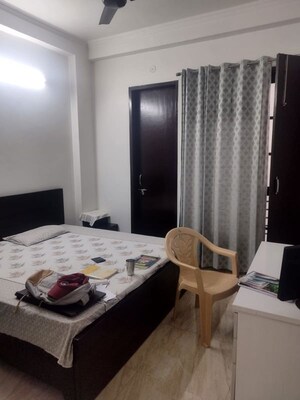 Bedroom in 3 BHK Builder Floor at Sector 57 – for Rent