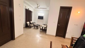 Living Room in 3 BHK Builder Floor at Sector 57 – for Rent