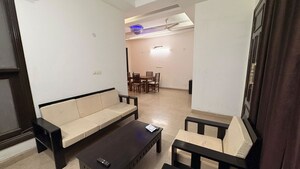 Team Area in 3 BHK Builder Floor at Sector 57 – for Rent