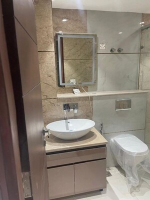Bathroom in 3 BHK Builder Floor at South City 1 – for Rent