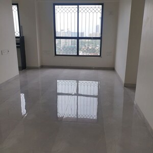 Room in 1.5 BHK Apartment at Earth Vintage, Dadar West – for Rent