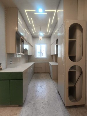 Building Lobby in 3 BHK Builder Floor at Janakpuri – for Sale