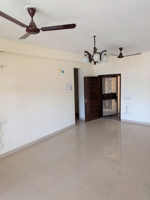 Room in 2 BHK Apartment at Jaypee Green Kosmos Phase II, Sector 134 – for Rent