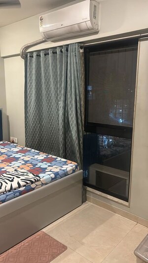 Bedroom in 1 BHK Apartment at Brahmanand CHS Vile Parle East, Vile Parle East – for Rent