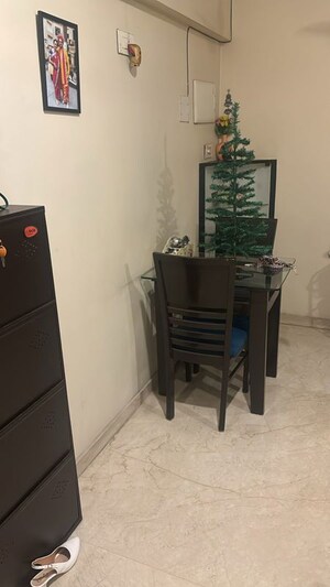 Team Area in 1 BHK Apartment at Brahmanand CHS Vile Parle East, Vile Parle East – for Rent
