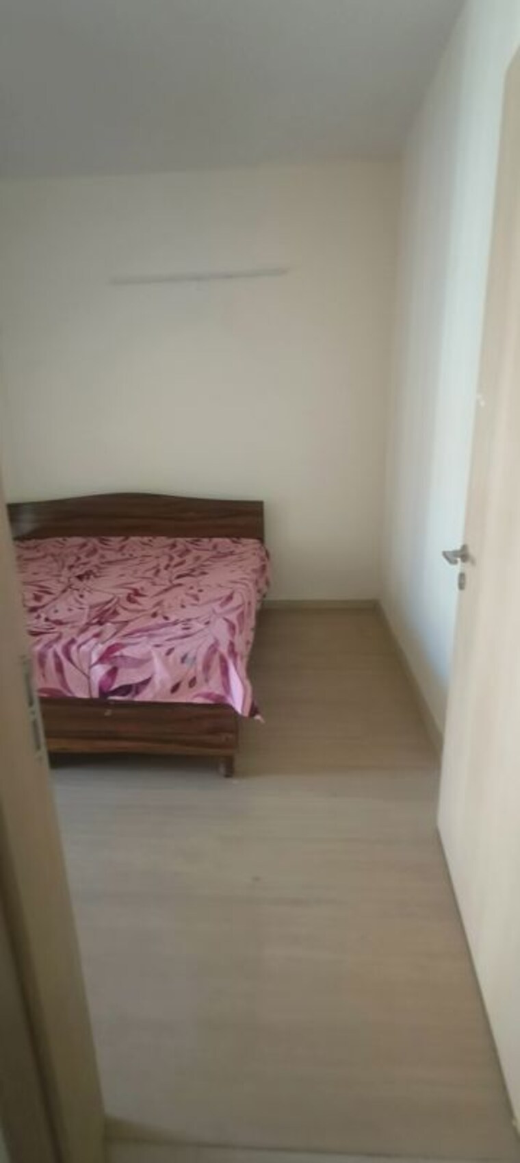 Bedroom, dlf-express-greens 3.5 Bedroom 1950 Sq.Ft. Apartment In Manesar Sector 1a Gurgaon 10384226