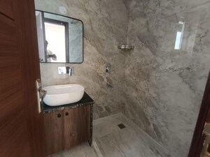 Bathroom in 3 BHK Builder Floor at Janakpuri – for Rent