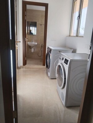 Bathroom in 4 BHK Apartment at Sheth Avalon Phase 2, Laxmi Nagar – for Sale