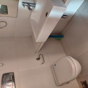 Bathroom in 2 BHK Apartment at Group Seven Rushi Heights, Goregaon East – for Sale