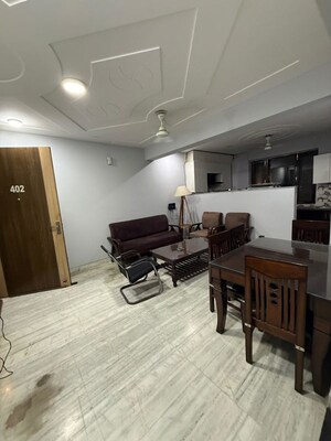 Team Area in 2 BHK Builder Floor at Sector 52 – for Rent