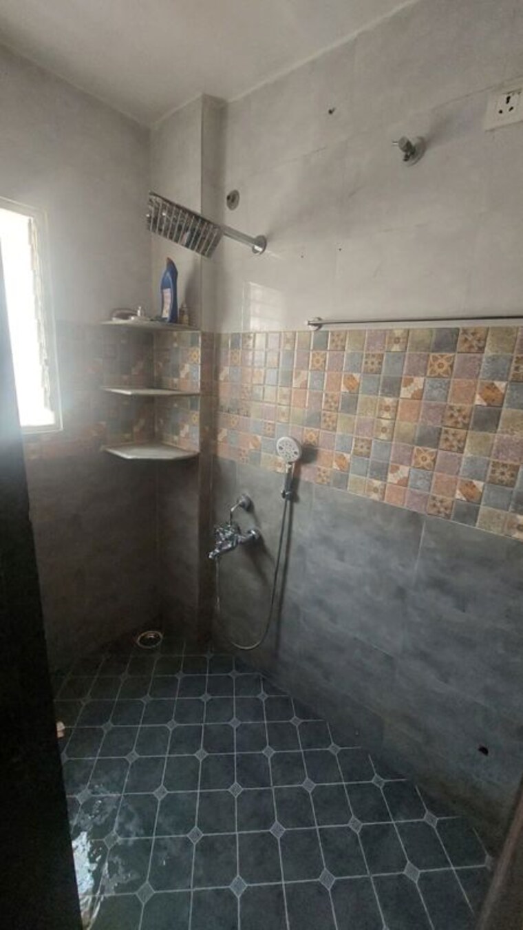Bathroom, fursungi 1 Bedroom 627 Sq.Ft. Apartment In Fursungi Pune 10378051