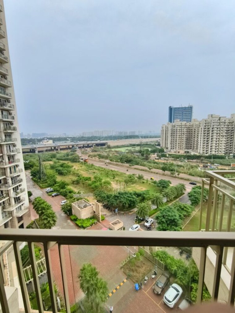 Balcony, conscient-heritage-max 3 Bedroom 1931 Sq.Ft. Apartment In Sector 102 Gurgaon 10384238