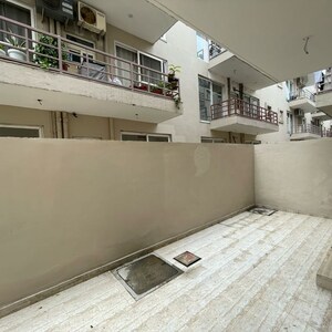 Balcony in 3 BHK Apartment at BPTP Amstoria Country Floor, Sector 102 – for Sale