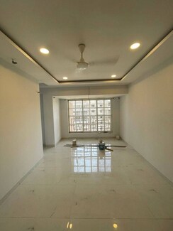 2 BHK + Study Room Apartment For Rent in Juhu Park