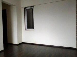 Room in 2 BHK Apartment at Unnati Tower Kharghar, Kharghar – for Rent