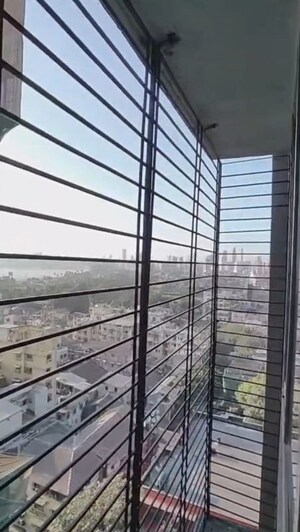 Staircase in 1 BHK Apartment at Alamdar Marine Palace, Marine Lines – for Rent