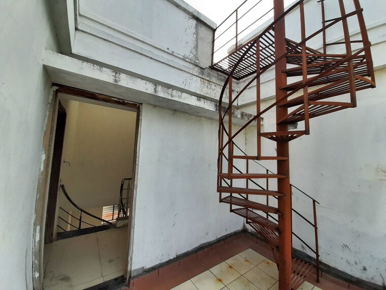 undefined, sakariya 3 Bedroom 2500 Sq.Ft. Villa In Sakariya Vadodara 10384321