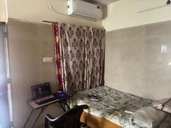 1 BHK + Pooja Room Apartment For Rent in Sector 33