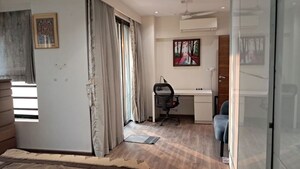  5 BHK Apartment at Oberoi Springs, Andheri West – for Rent