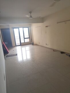 2.5 BHK + Study Room Apartment For Rent in Logix Blossom County