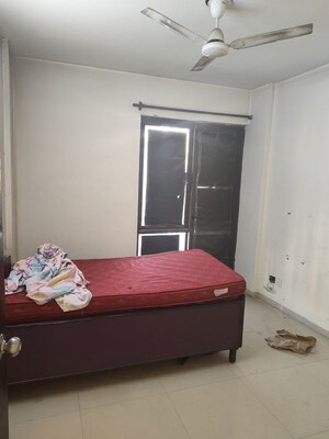 Bedroom in 2.5 BHK Apartment at Logix Blossom County, Sector 137 – for Rent